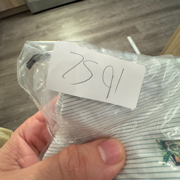 Banana Republic Shirt Mens‎ Medium Button Up Short Sleeve Drink All Over Print - Picture 8 of 8